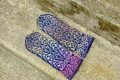 Filigree Mittens