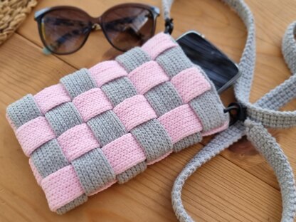 Checkerboard small shoulder phone bag crochet pattern T3