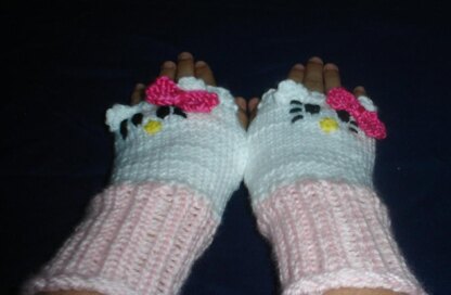 Hello Kitty Handwarmers