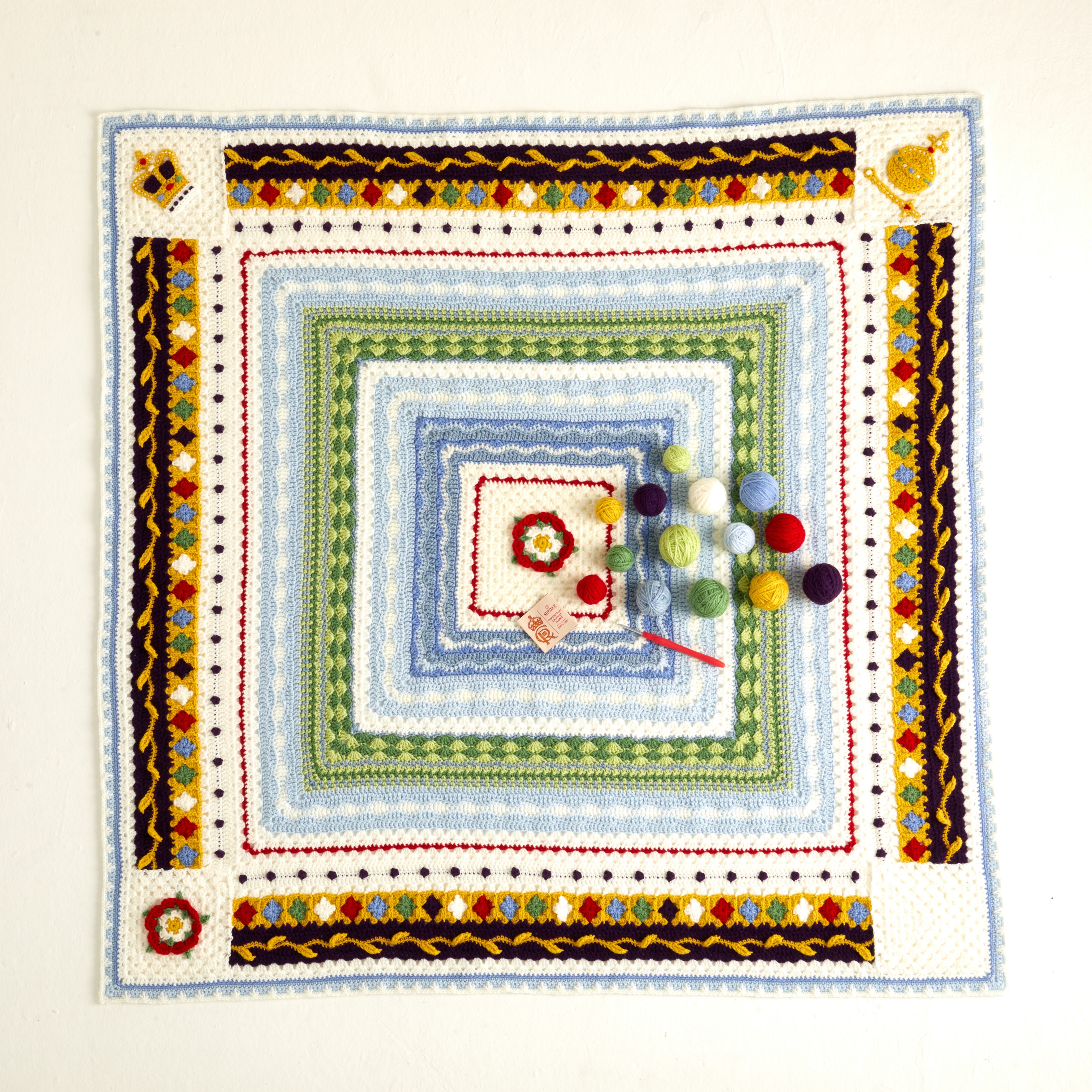 Hayfield Coronation Keepsake Blanket CAL - view 3