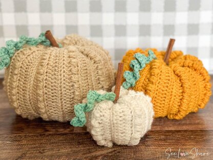 Farmhouse-Chic Stackable Crochet Pumpkins