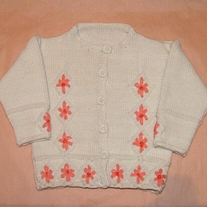Embroidered flower cardigan - knitting pattern