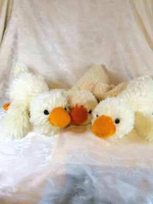 Lazy Dazy Duck (includes two sizes)