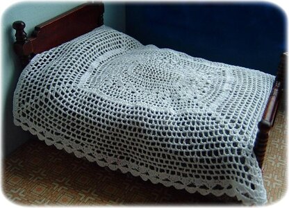 1:12th scale Open lace bedspread