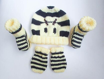 Bumble Bee Animal Hat Booties Mittens