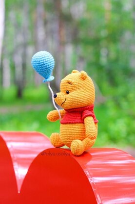 Blue Winnie the Pooh Honey Pot Bag / Handmade Crochet 