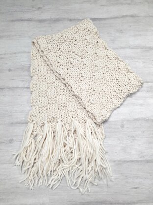 Super Chunky Tassel Scarf