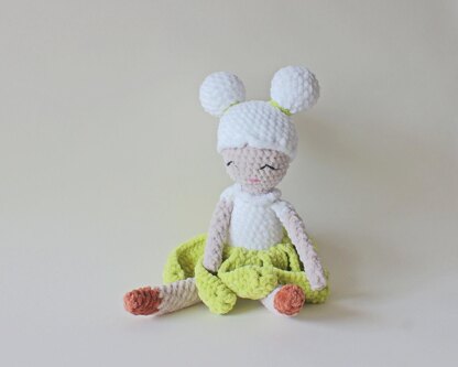 Carola, the crochet cauliflower plush fairy