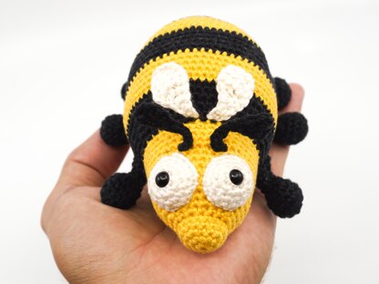 The Chubby Bee Crochet Pattern