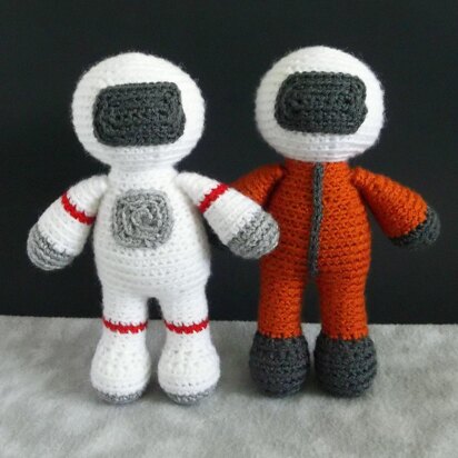 Alan and Yuri the Astronauts