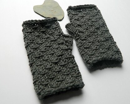 Rustic Maine Fingerless Mitts