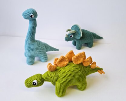 Amigurumi Crochet Dinos Kit – Panbanged Knits & Fiber Shoppe