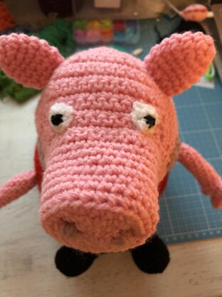 Little Pig amigurumi doll