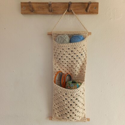 Crochet Pattern for Wall Pockets