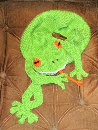 Frog scarf