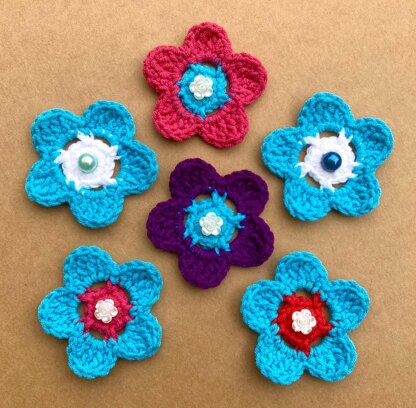 Flower applique IV by HueLaVive