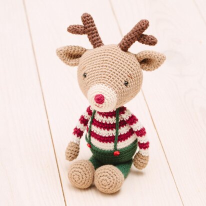 Amigurumi reindeer