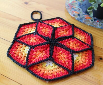 Lucky Star Pot Holder