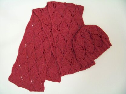 Beeswax scarf and hat set