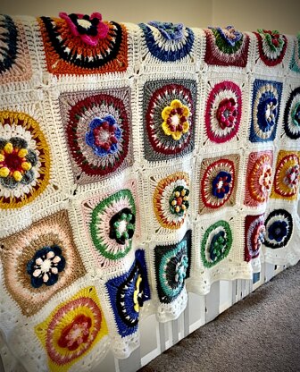 Colour Burst Flower Blanket