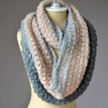 Mother of Pearl Cowl in Universal Yarn Revolutions - Downloadable PDF - knitting pattern