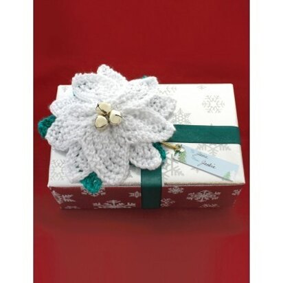 Poinsettia Gift Topper in Bernat Satin