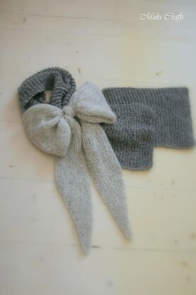 Inge bow scarf