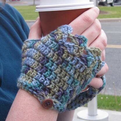 Petali Hat and Fingerless Gloves