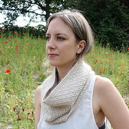 Honey Stone Cowl