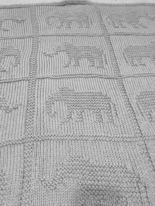 Elephant Patch Blanket, Knitting Pattern