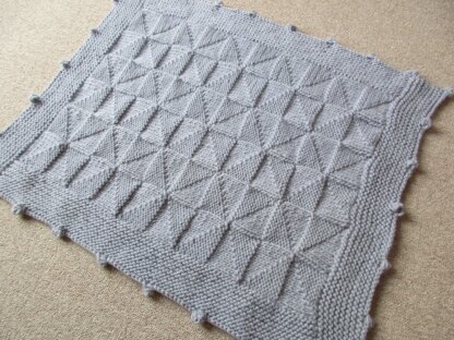 Windmill Pattern Cot Blanket