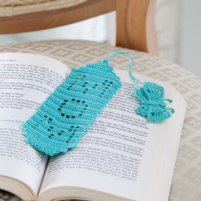 Bookmark for Mom in Aunt Lydia's Classic Crochet Thread Size 10 Solids - LC3048