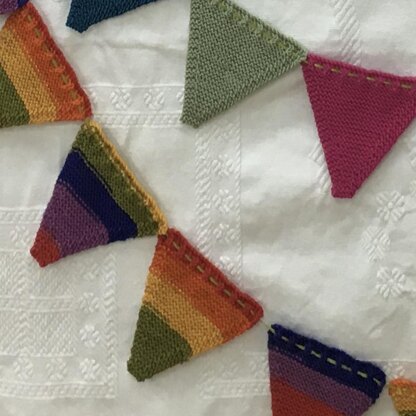 Beginner Bunting Triangles