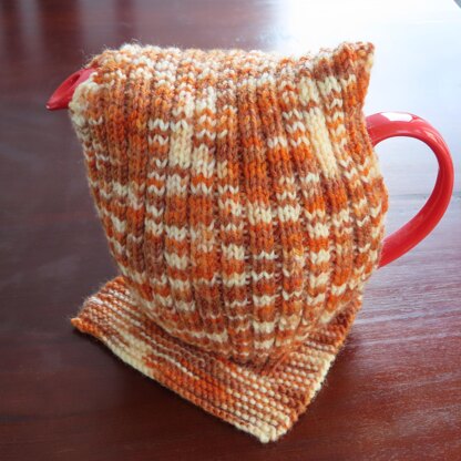 Tea Cosy for high spout strainer pot