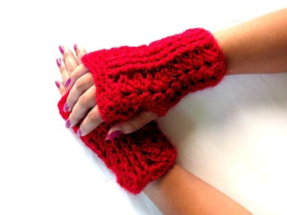 Ribbed fingerless mittens