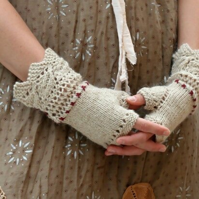 Prairie Lace Mitts - knitting pattern