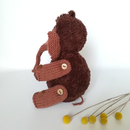 Original Knitting Pattern - Knit a baby mammoth with a heart, height 7.8 inc