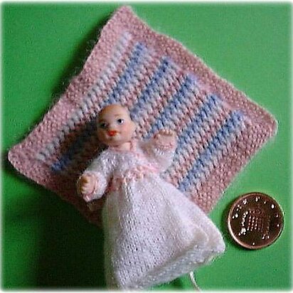 1:12th scale Baby shawl and carrying coat