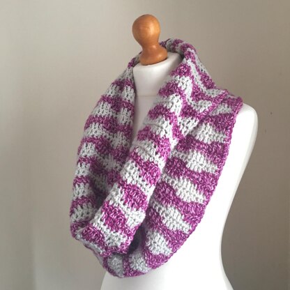 Soundwaves Cowl