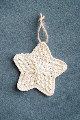 Alpine Star Tree Topper Crochet pattern by Tanya Johnson