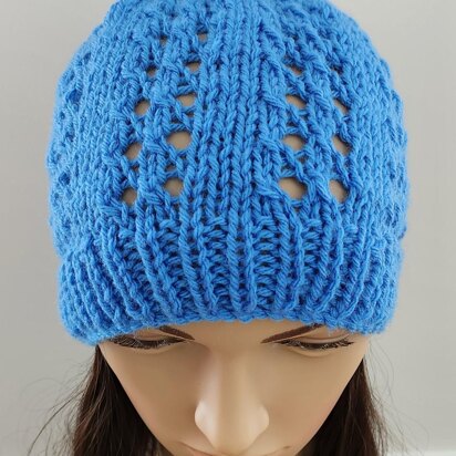 Rosemary - 12ply lace stitch beanie - 2 years to Lady