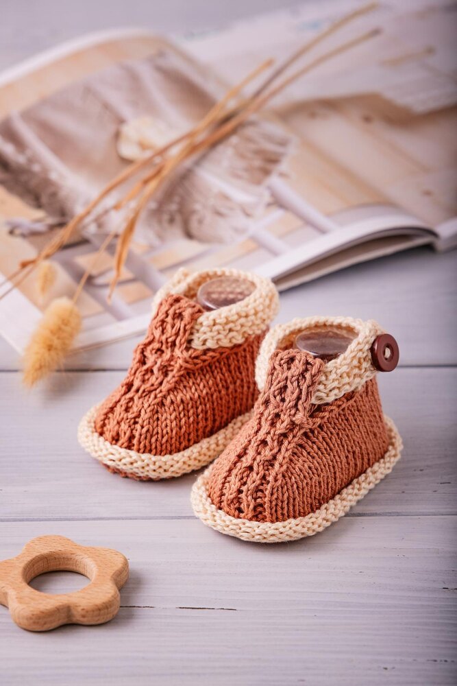 Seamless baby outlet booties