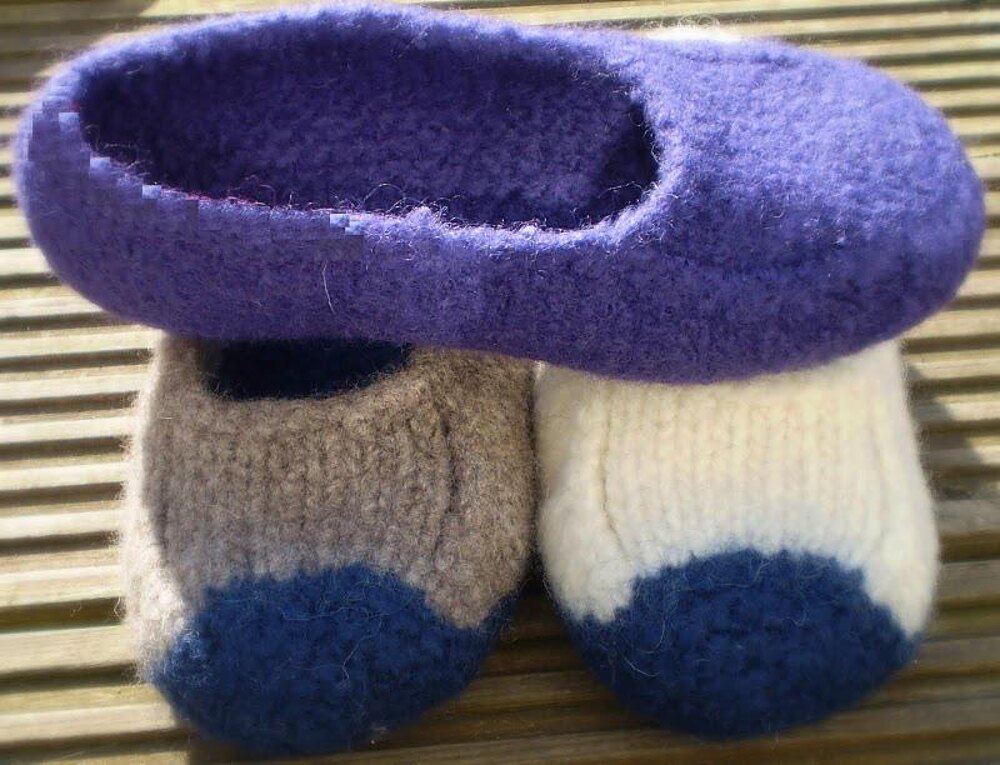 Duffers, 19 Row Felted Slippers Knitting pattern by Knit Purl