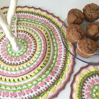 Spring Petals Tree Skirt and Mandala Set