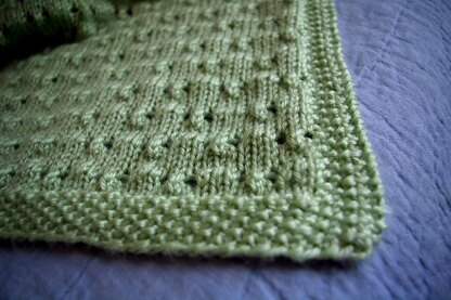 Lara baby blanket