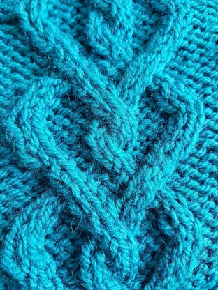 I Heart Cables Bandana Cowl