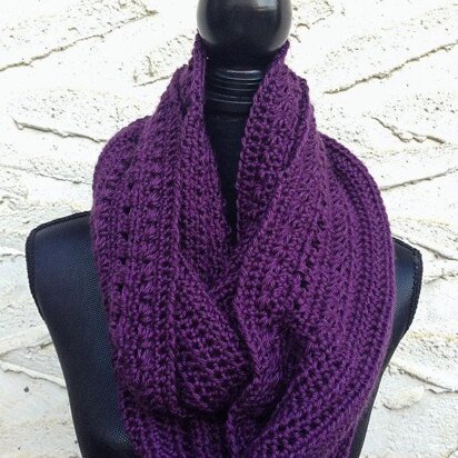 Crocus Plains Infinity Scarf