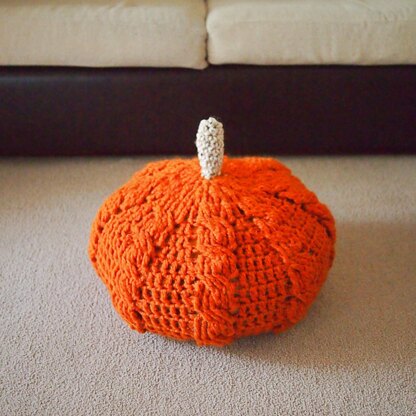 Cabled texture pumpkin pouf