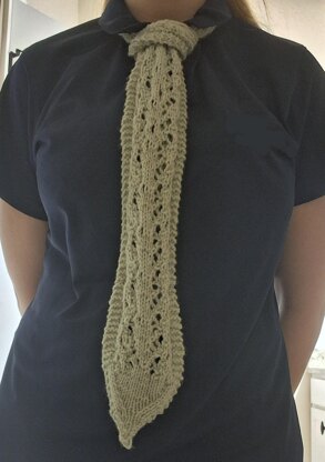 Lacy Neck Tie