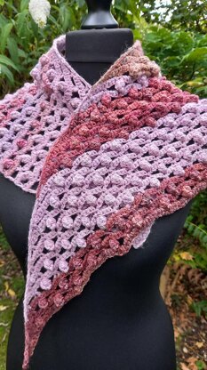 Pebble and Loop Scarf